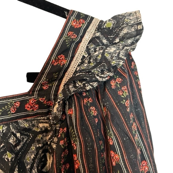 Free People Mostly Meadow Boho Hippie Puff Sleeve Semi Sheer Lace & Fringe Top - Picture 9 of 16